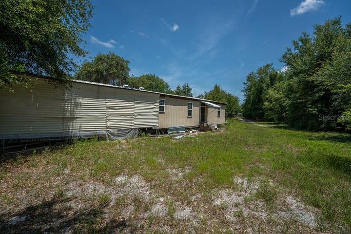 15820 WILSON PARRISH ROAD, UMATILLA, FL