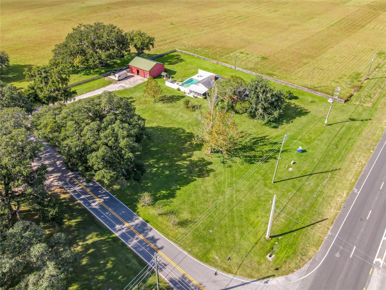 10038 US HIGHWAY 301 — photo 1