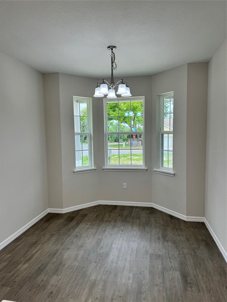 1013 FOOTE STREET — photo 3