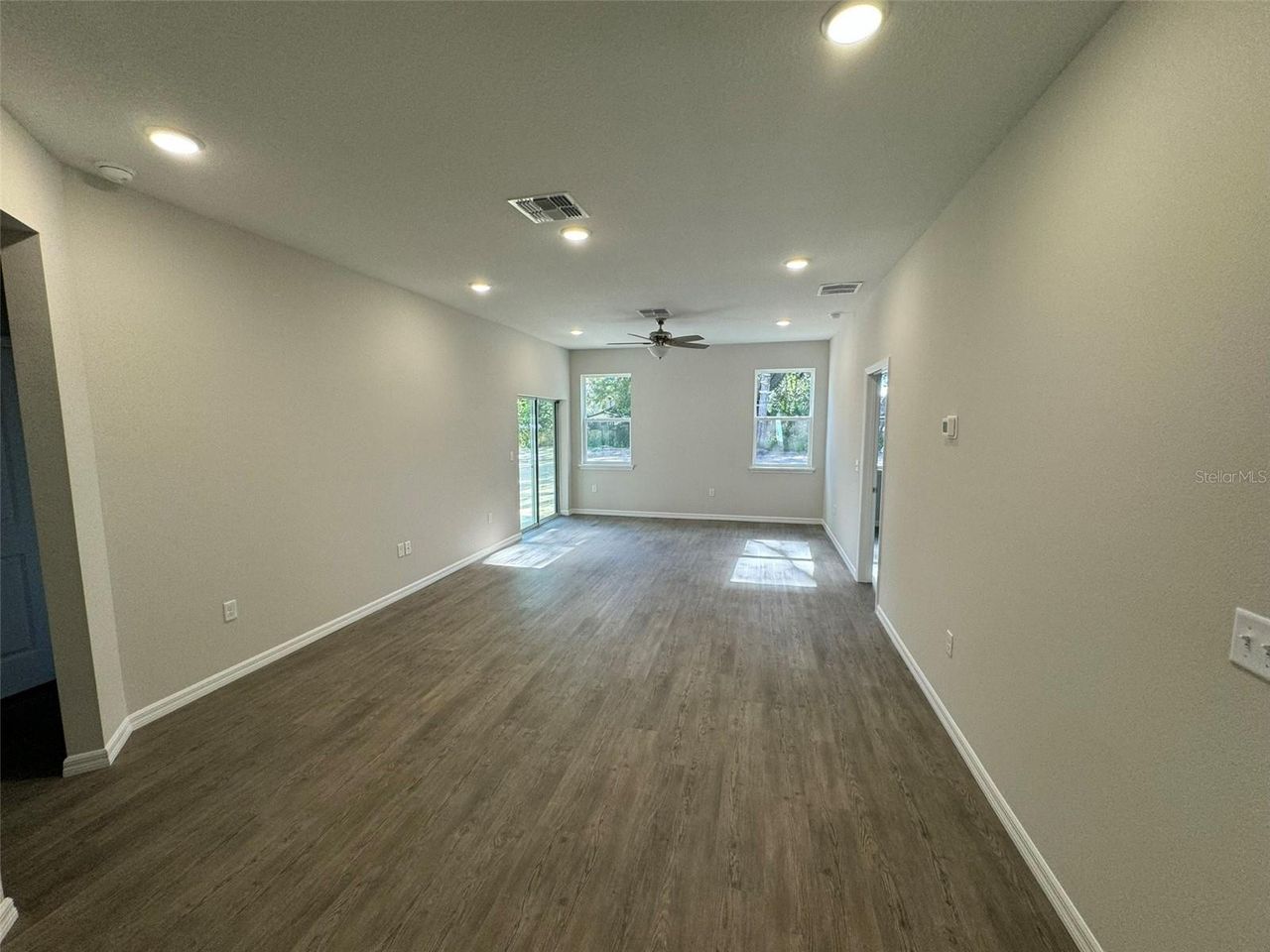 1013 FOOTE STREET — photo 4