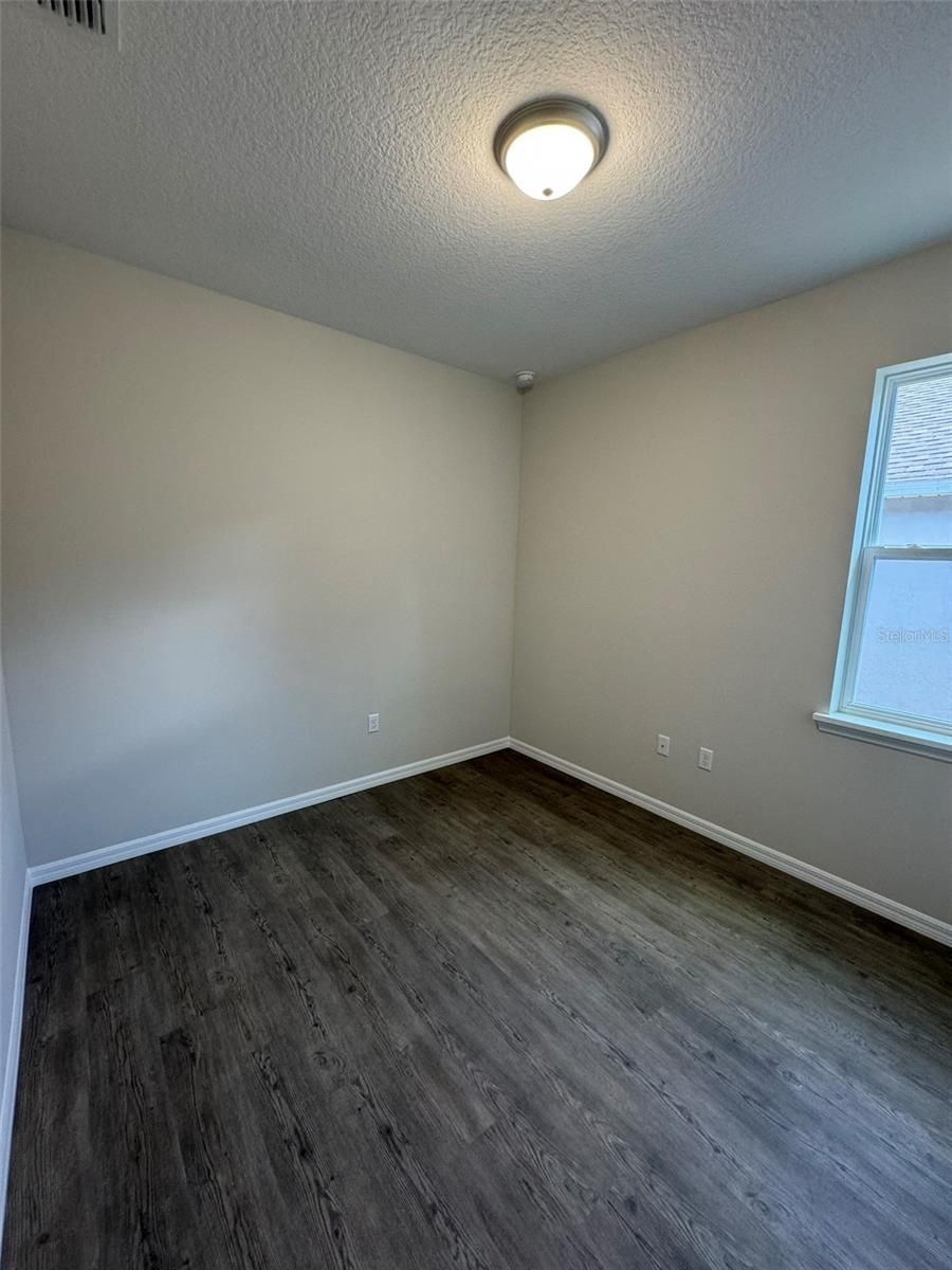 1013 FOOTE STREET — photo 8