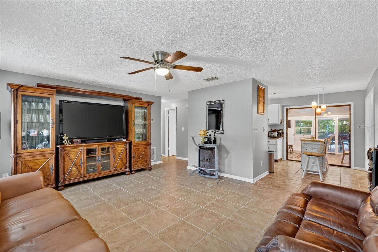 3536 EAGLES NEST ROAD — photo 25