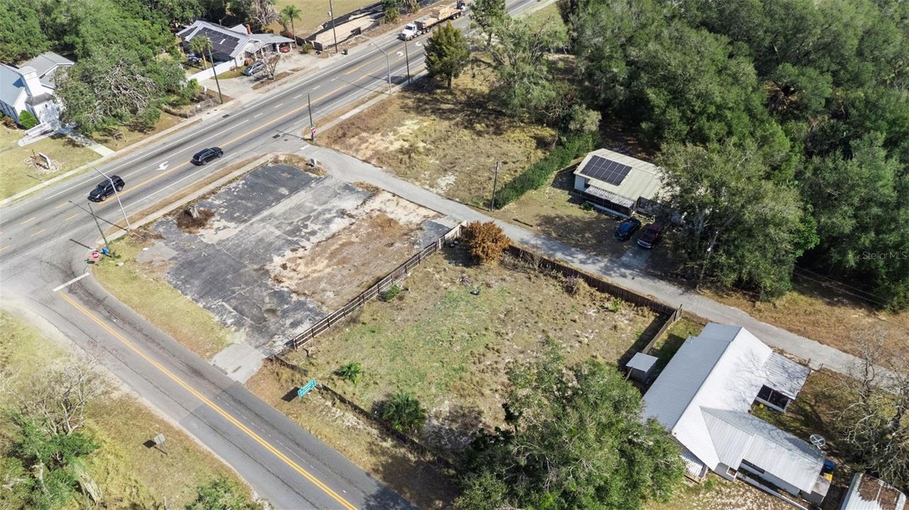 331 MYERS BOULEVARD — photo 2
