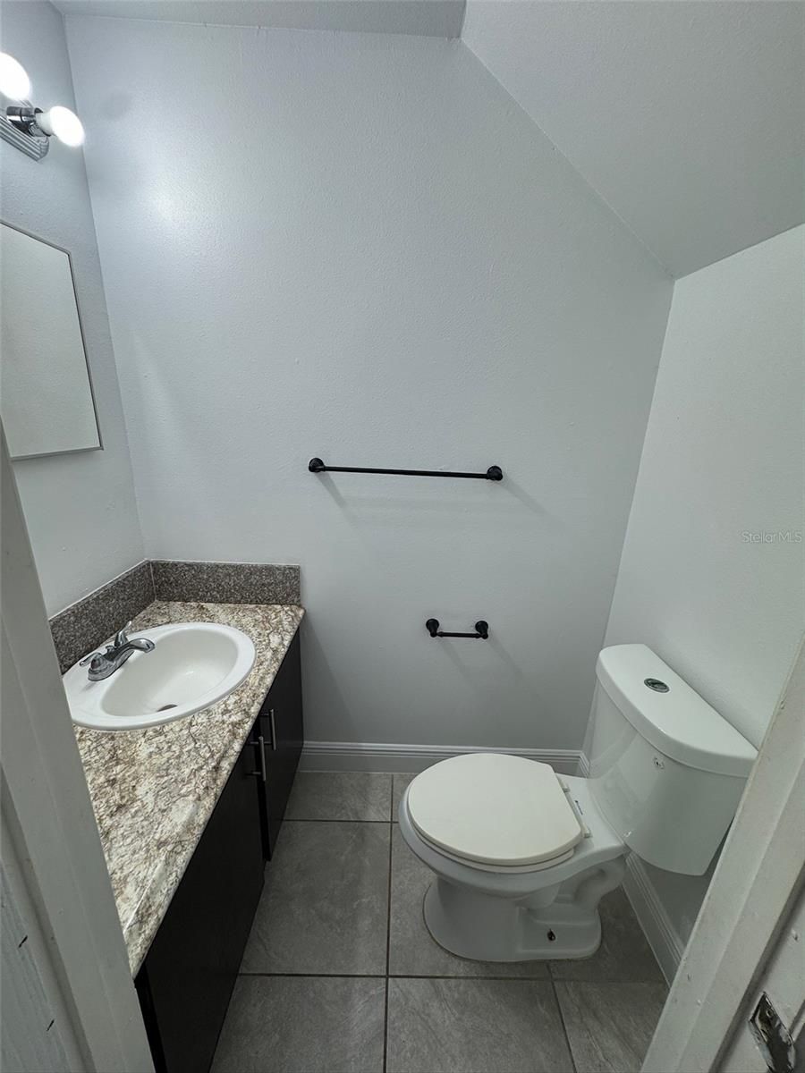 1197-1197 BENTLEY ROAD — photo 8
