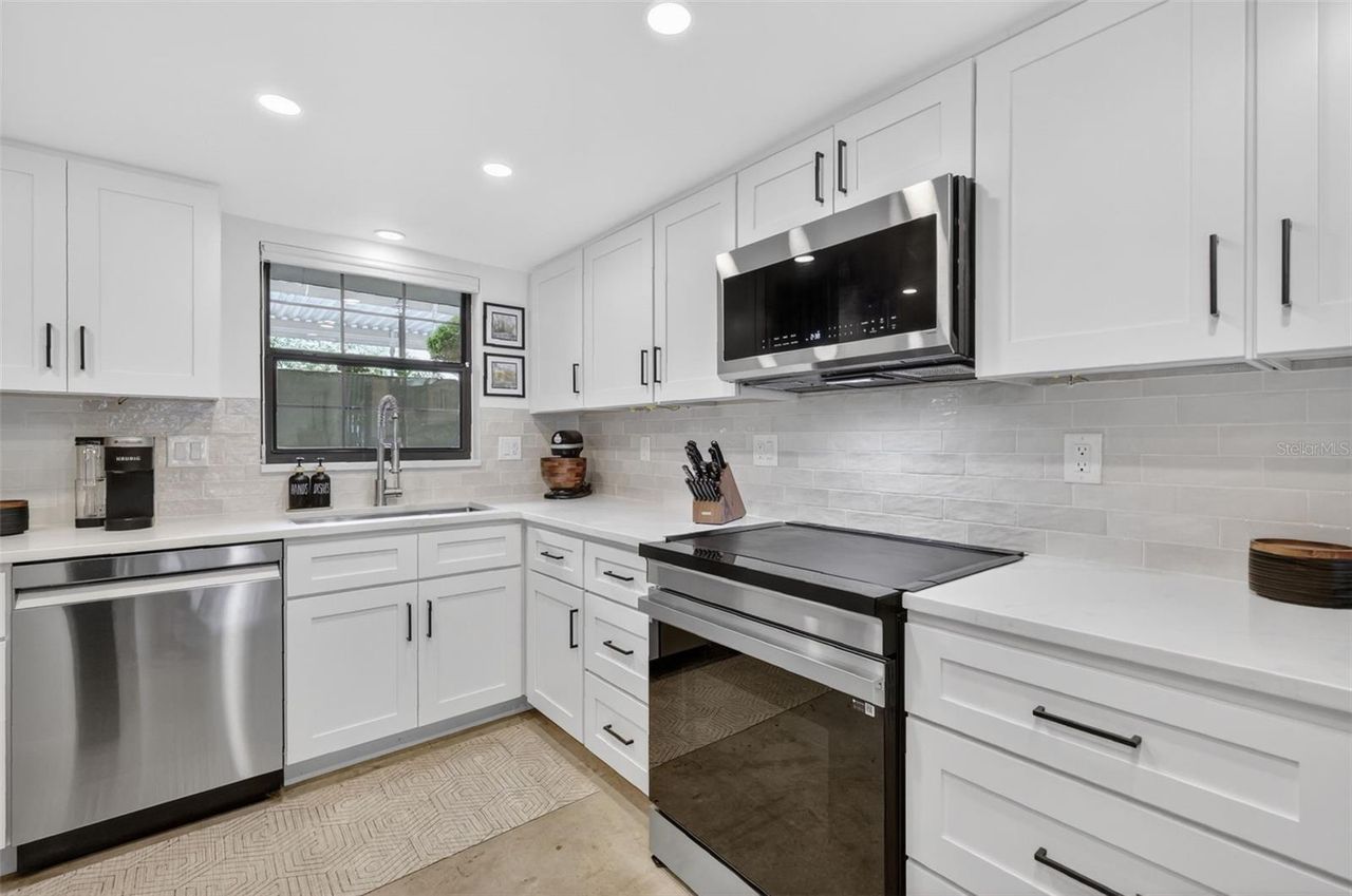 101 GRANDVIEW STREET — photo 17