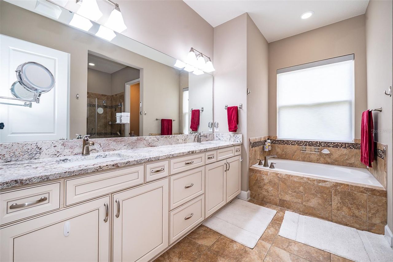 3546 MEDITERRA DRIVE — photo 19