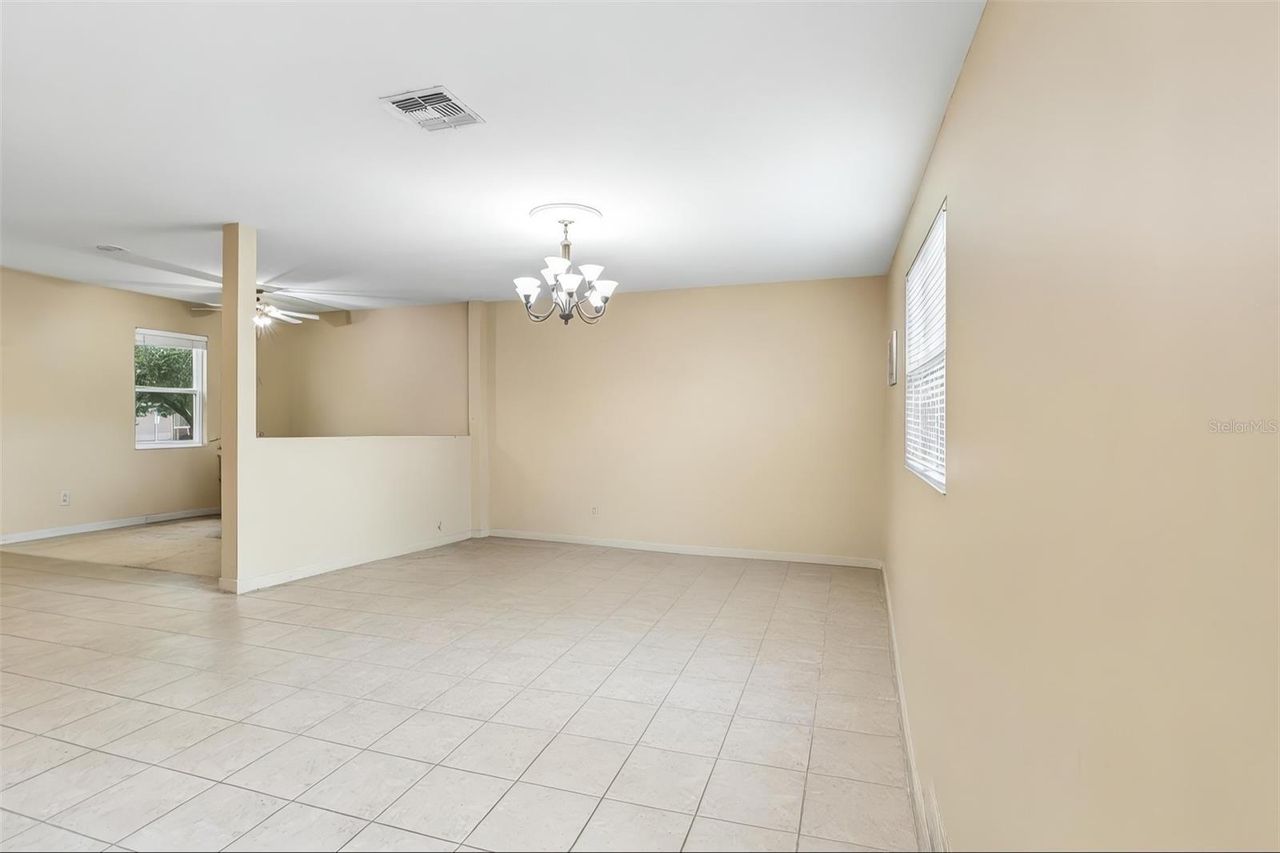 1585 AUBURN HILLS COURT — photo 4