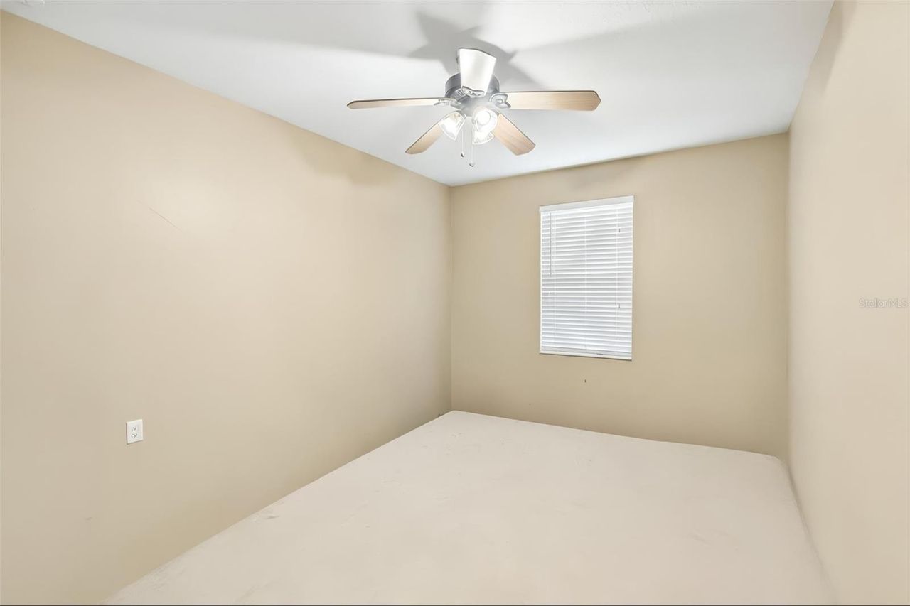 1585 AUBURN HILLS COURT — photo 7