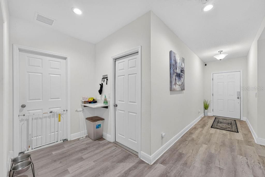 594 BELLINGHAM WAY — photo 36