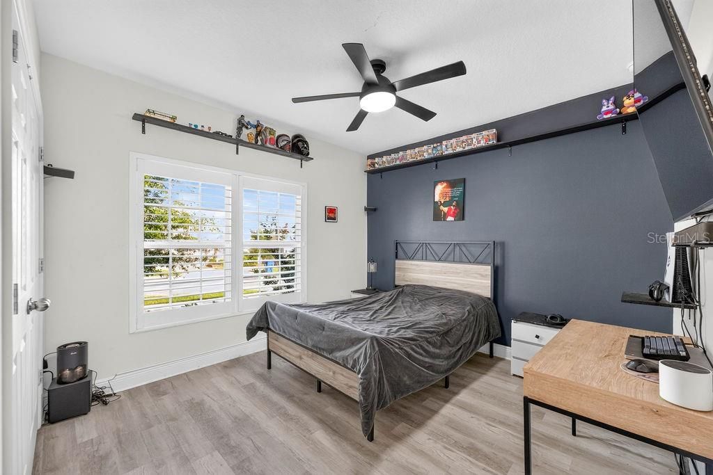 594 BELLINGHAM WAY — photo 39
