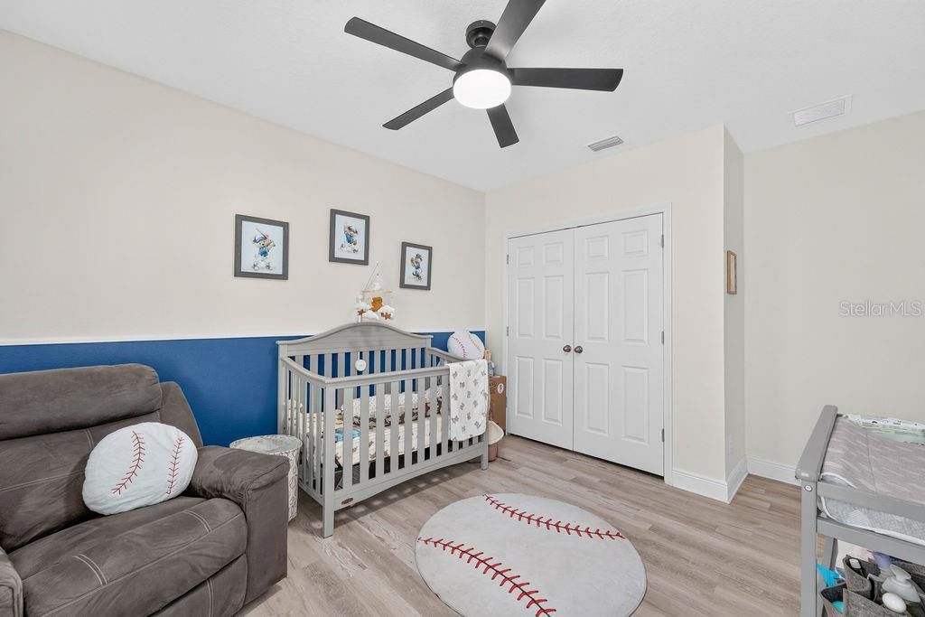 594 BELLINGHAM WAY — photo 41