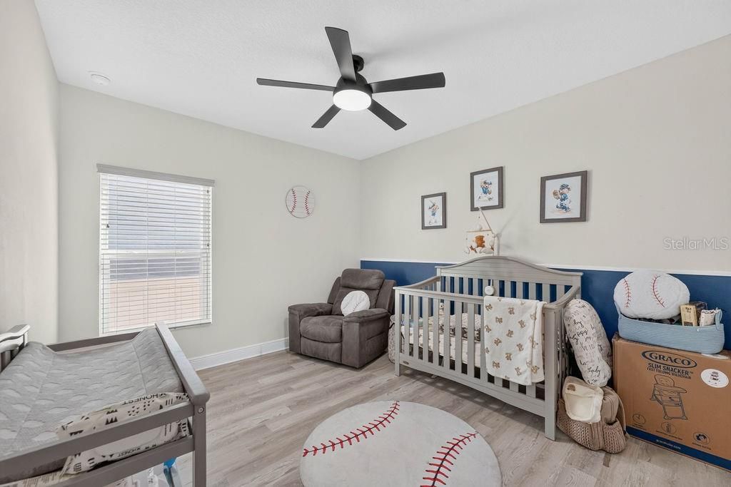 594 BELLINGHAM WAY — photo 46