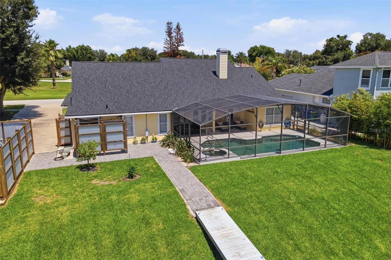 3716 BAYSHORE CIRCLE — photo 2