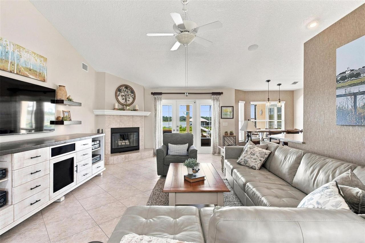 3716 BAYSHORE CIRCLE — photo 22