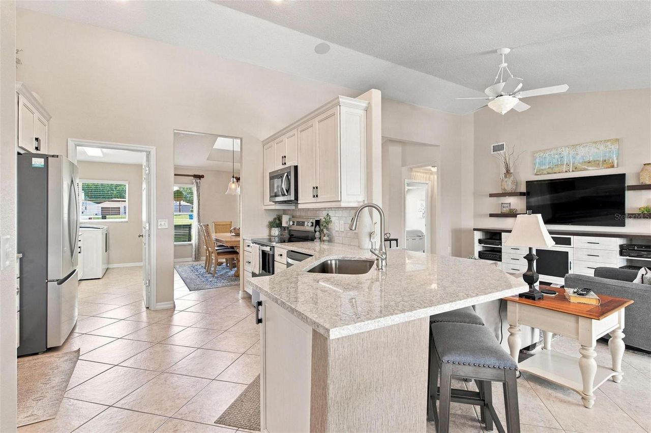 3716 BAYSHORE CIRCLE — photo 25