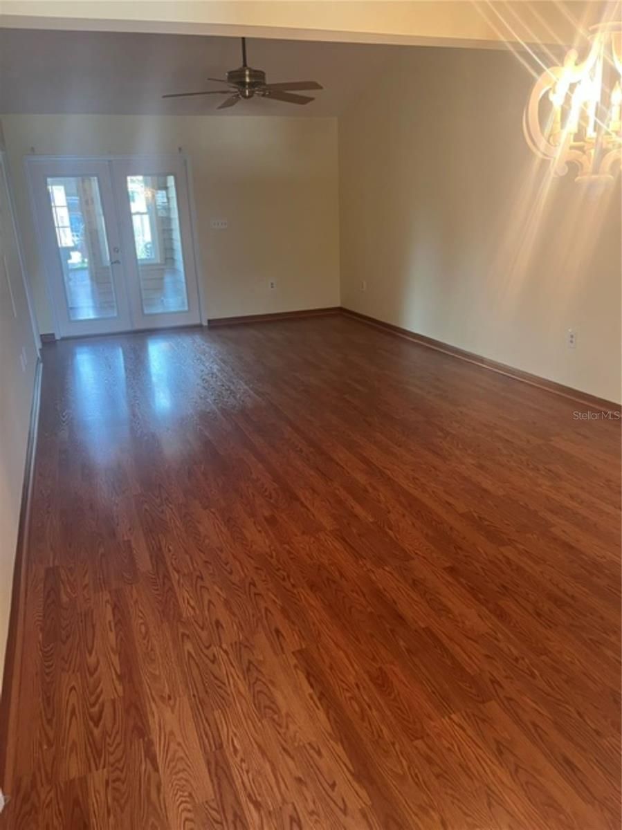15 COVE LANE — photo 2