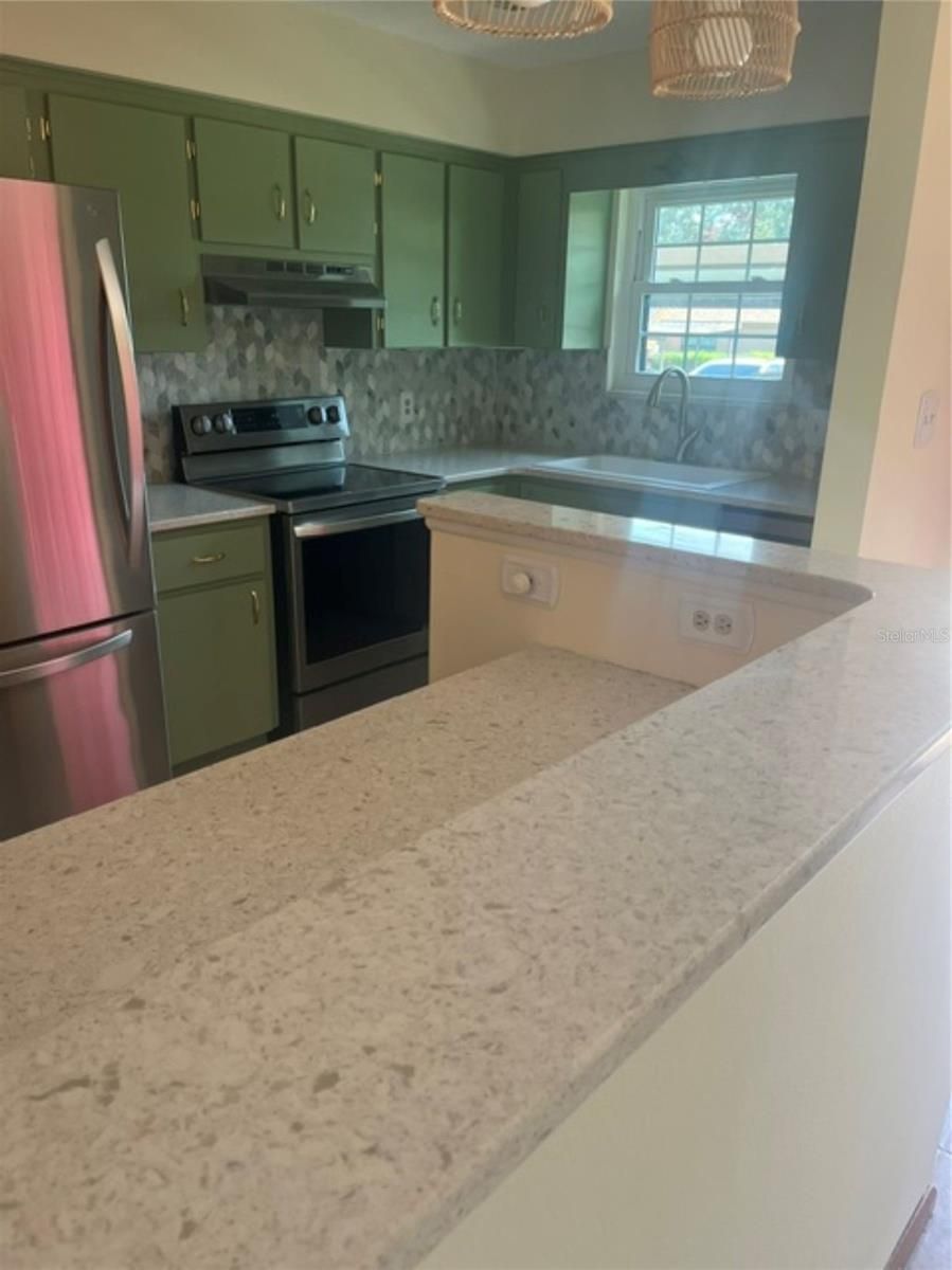 15 COVE LANE — photo 4