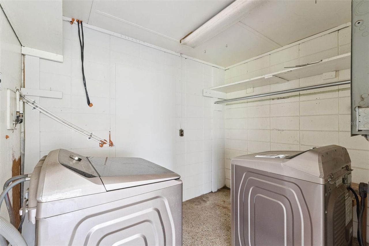 108 ALEXANDRIA AVENUE — photo 24