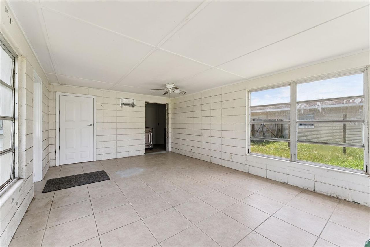 108 ALEXANDRIA AVENUE — photo 27