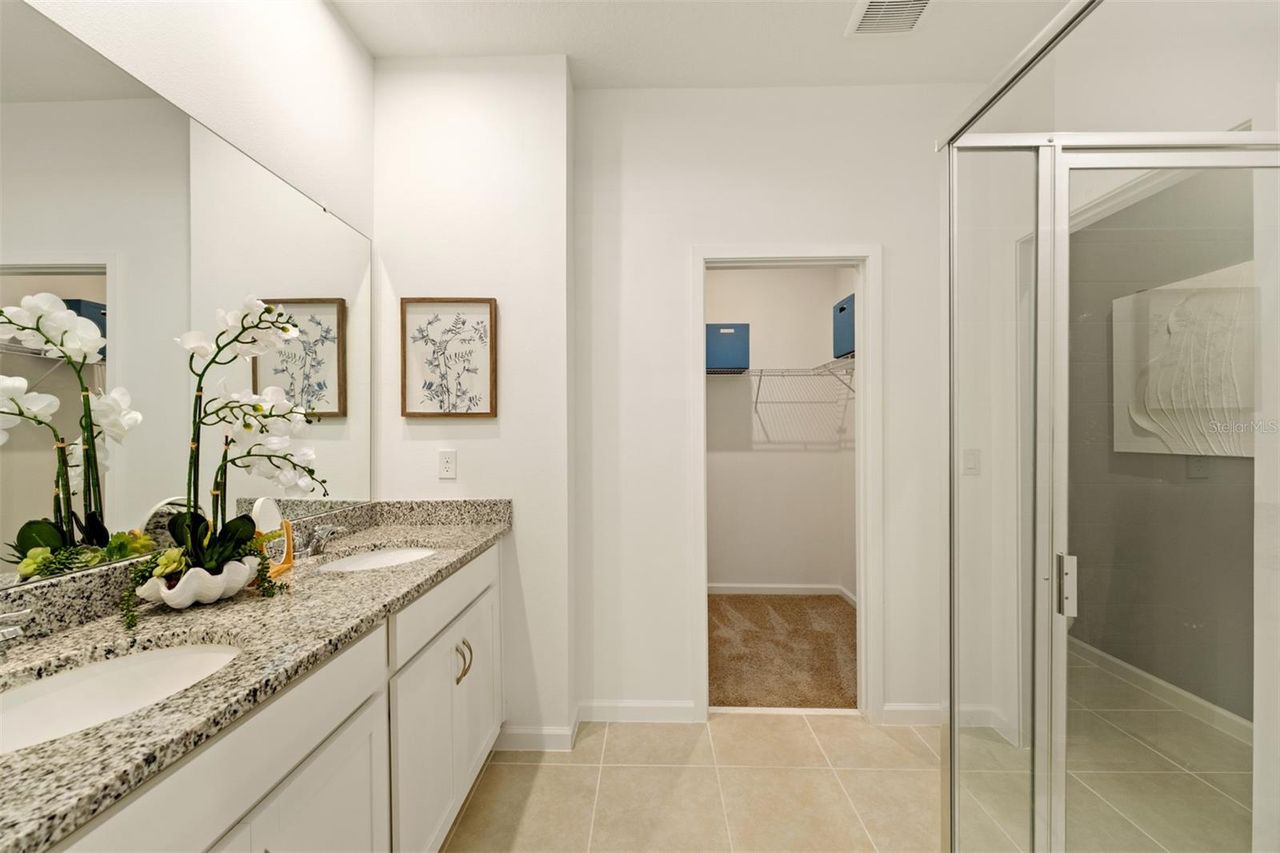 172 RAINWOOD STREET — photo 14