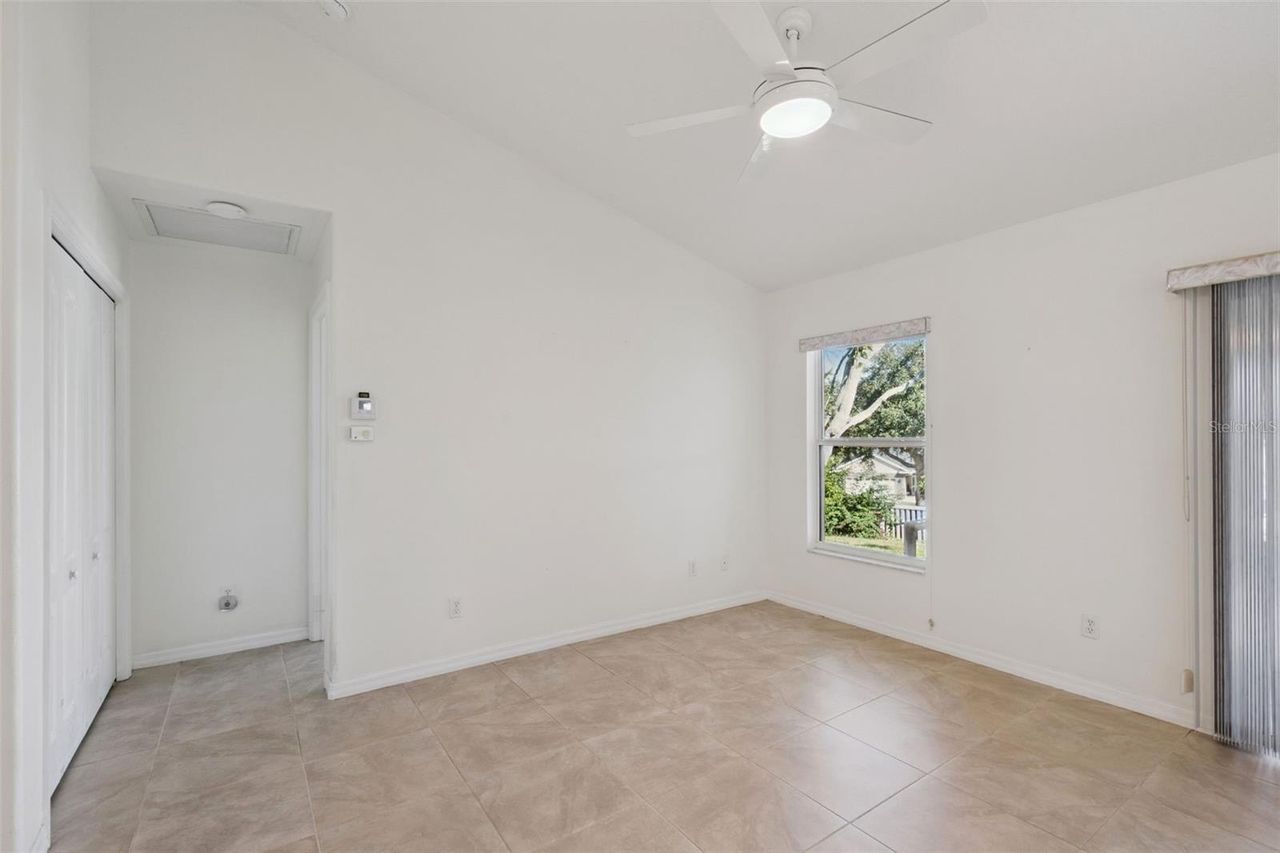 110 TWIN LAKE CIRCLE — photo 9