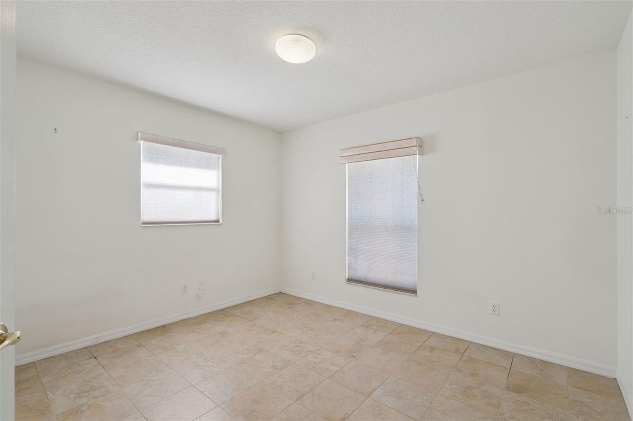 110 TWIN LAKE CIRCLE — photo 21