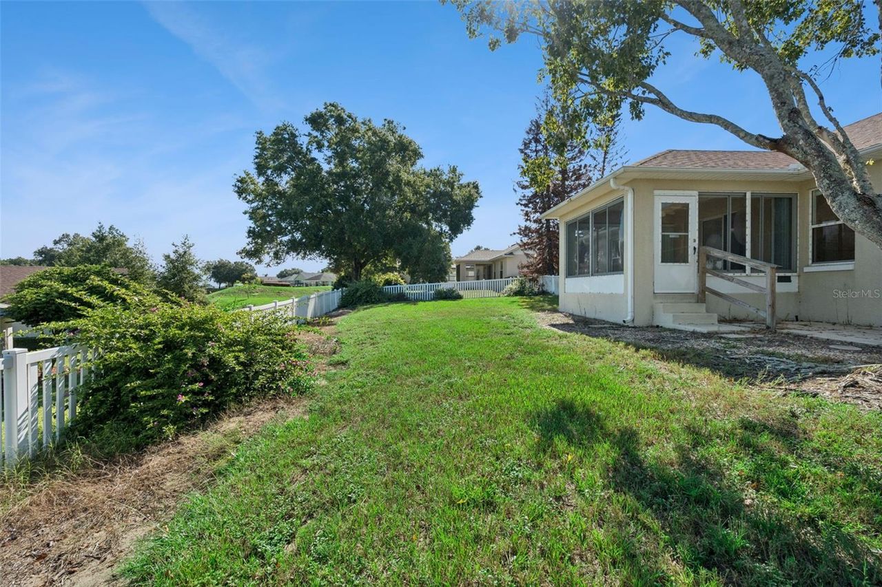 110 TWIN LAKE CIRCLE — photo 30