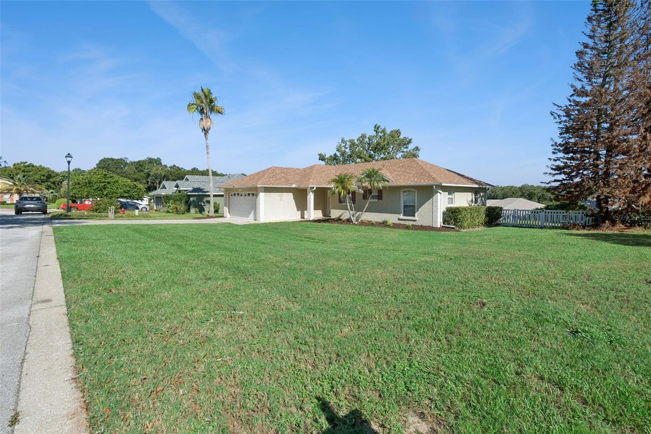 110 TWIN LAKE CIRCLE — photo 37