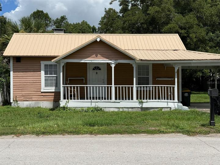 143 BULLDOG LANE, UMATILLA, FL