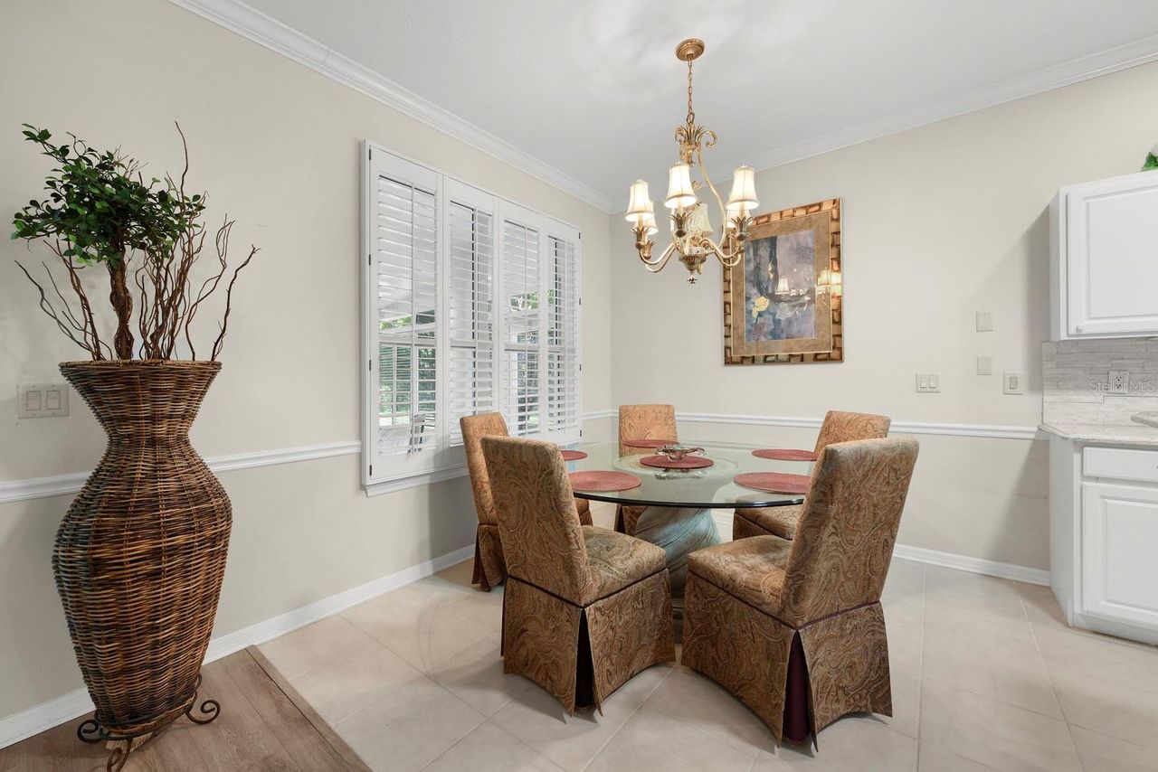 8040 ARCADIAN COURT — photo 6