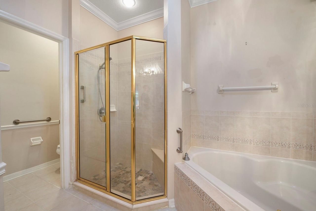 8040 ARCADIAN COURT — photo 14