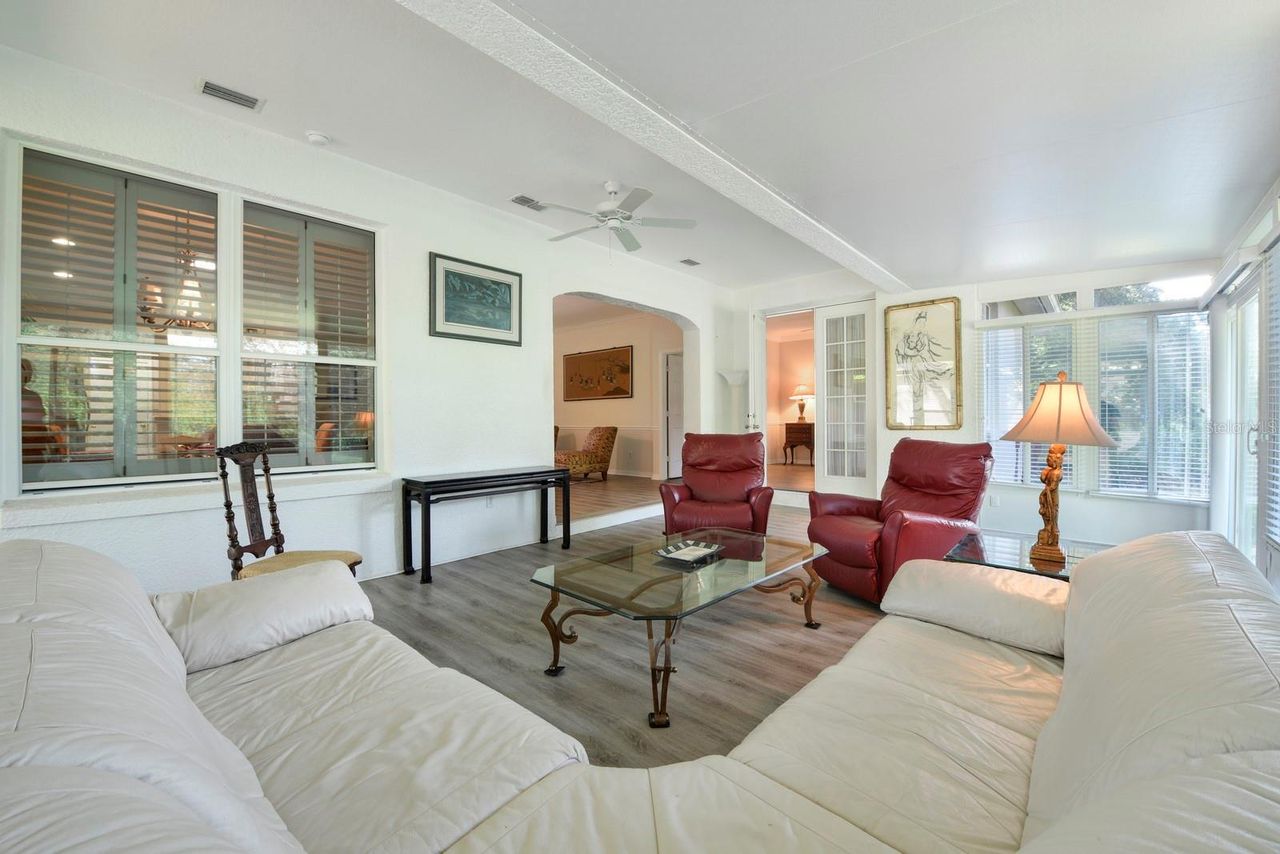 8040 ARCADIAN COURT — photo 22