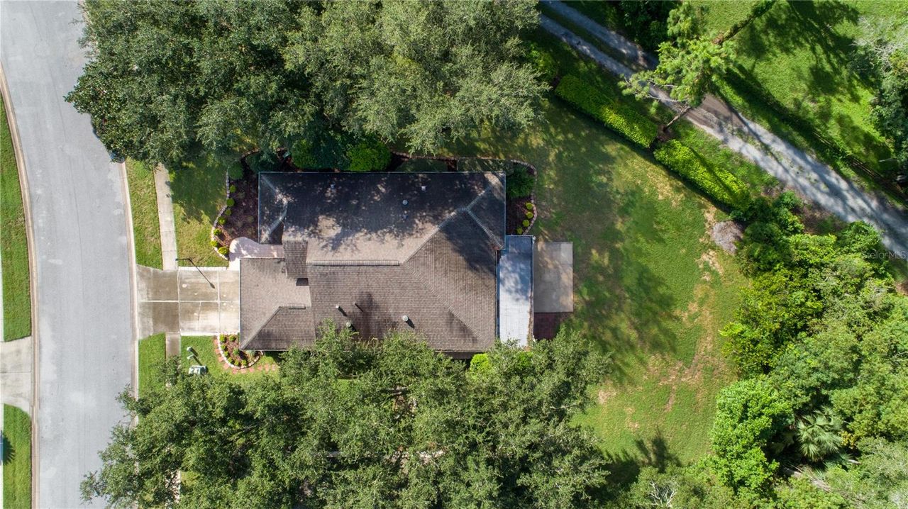 8040 ARCADIAN COURT — photo 32
