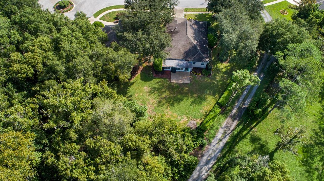 8040 ARCADIAN COURT — photo 33