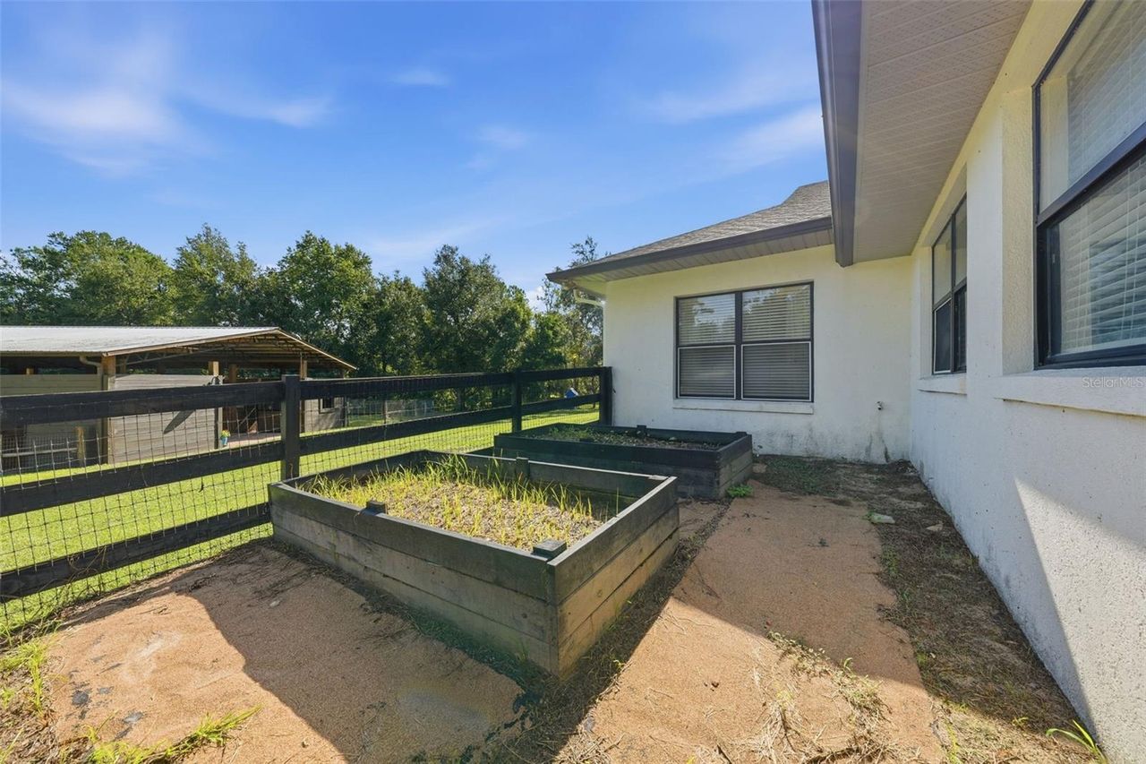22301 CORONADO SOMERSET DRIVE — photo 23
