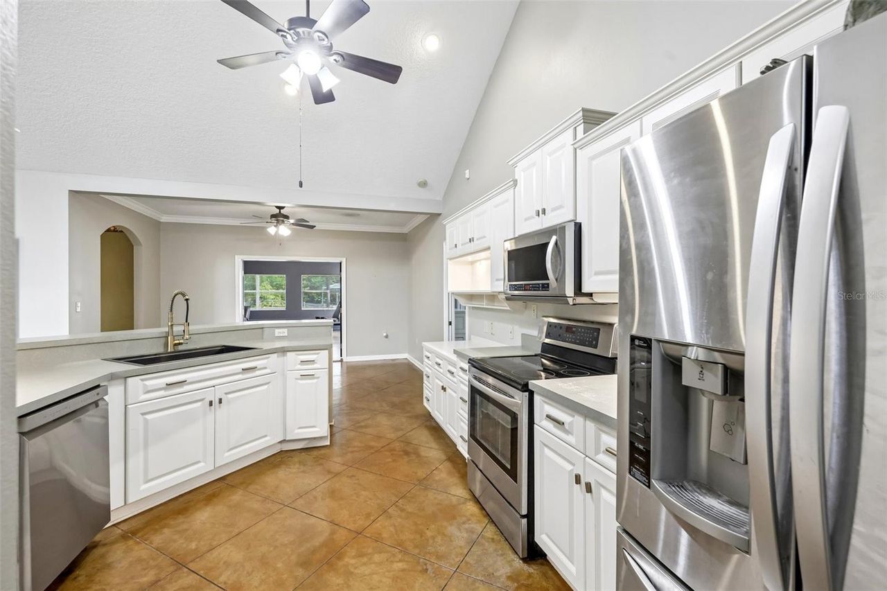 22301 CORONADO SOMERSET DRIVE — photo 30
