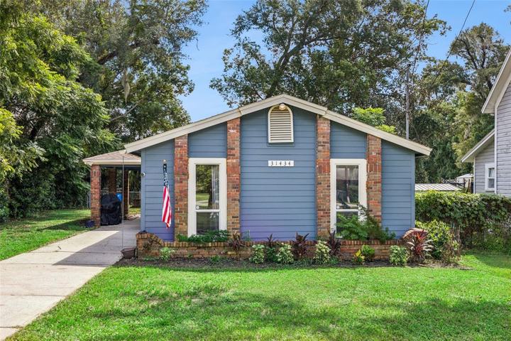 31434 SUMMIT STREET, SORRENTO, FL