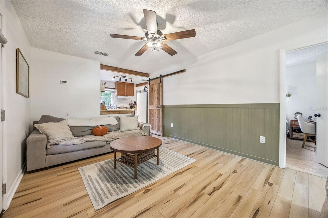 31434 SUMMIT STREET — photo 10