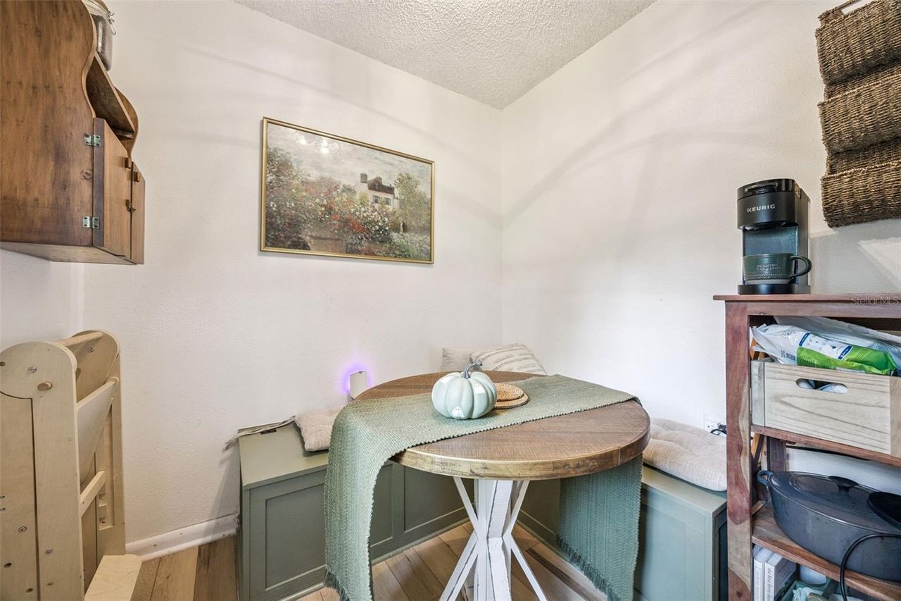31434 SUMMIT STREET — photo 19