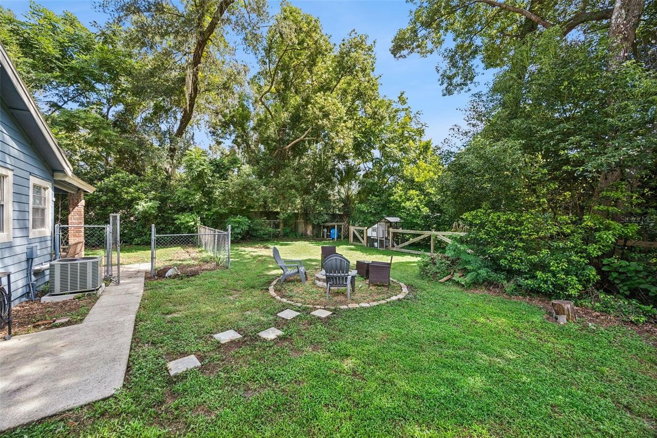 31434 SUMMIT STREET — photo 41