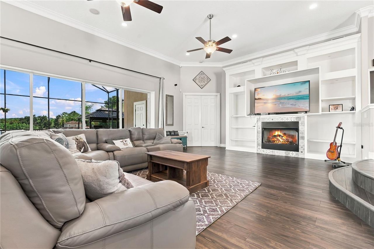 18020 VICTORIAN DRIVE — photo 8
