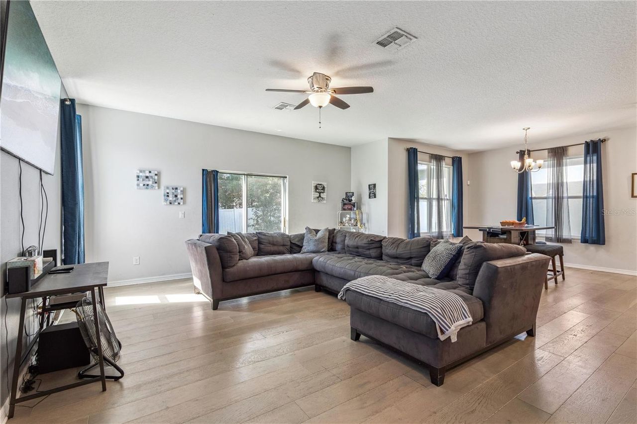1122 ATLANTIC AVE — photo 4