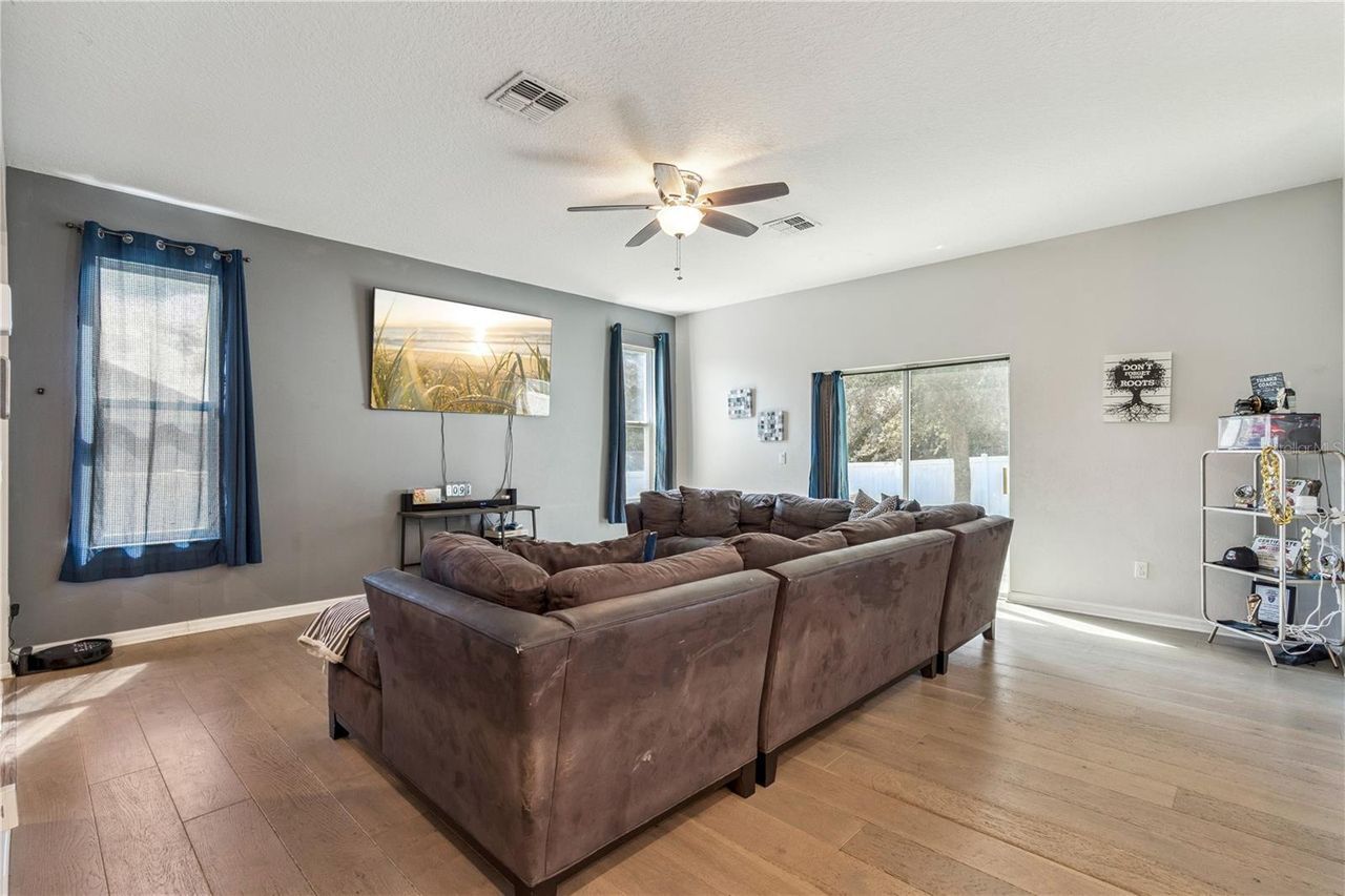 1122 ATLANTIC AVE — photo 8