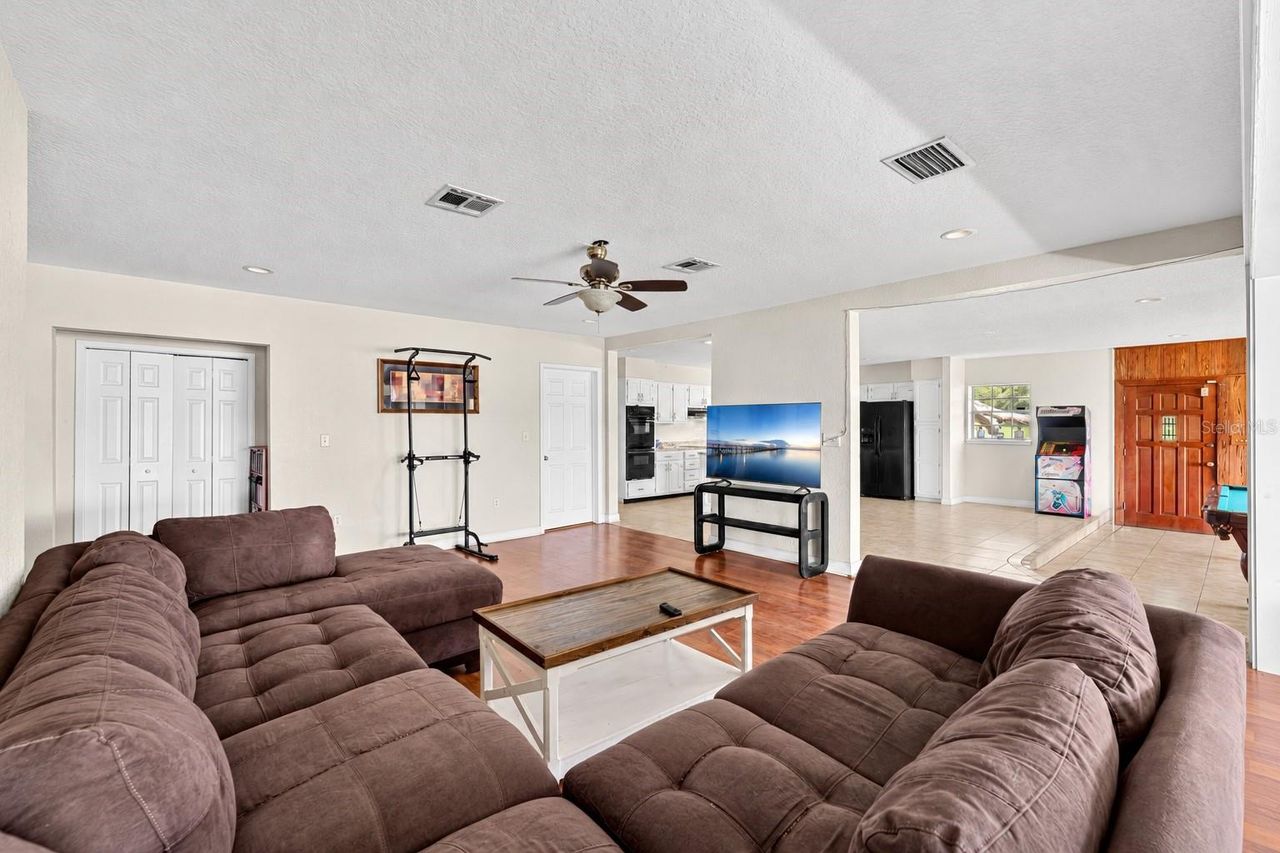 19854 WIYGUL ROAD — photo 6