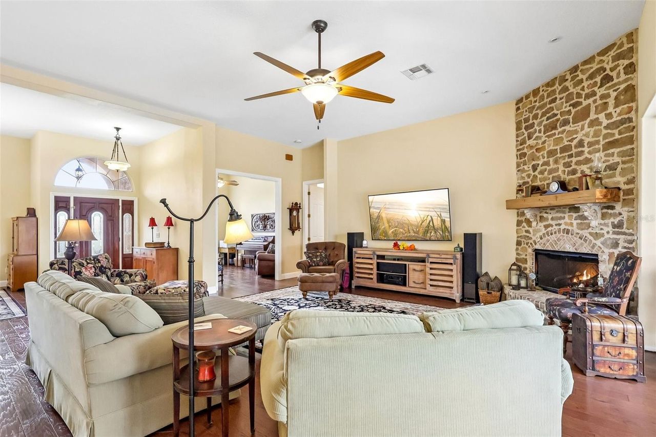 32736 WOLFS TRAIL — photo 7