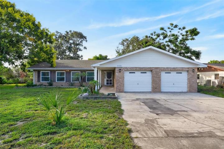 5234 FREDRICK ROAD, FRUITLAND PARK, FL