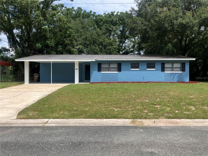 2013 LIVE OAK DRIVE, FRUITLAND PARK, FL