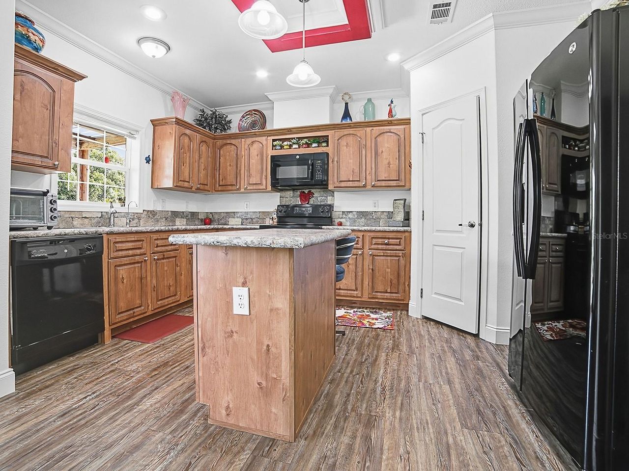5417 EAGLES NEST ROAD — photo 11