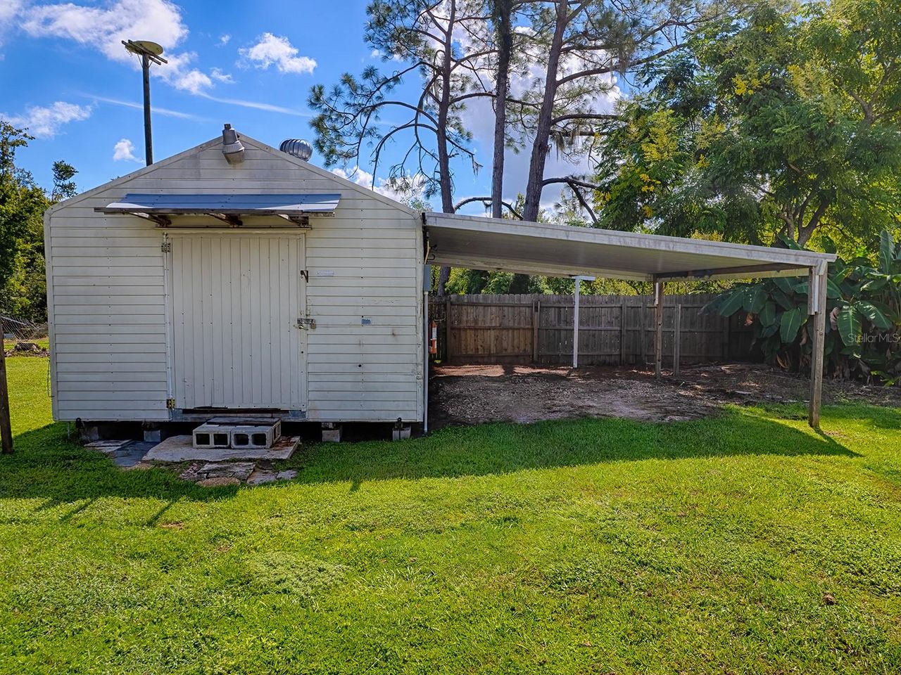 5417 EAGLES NEST ROAD — photo 34