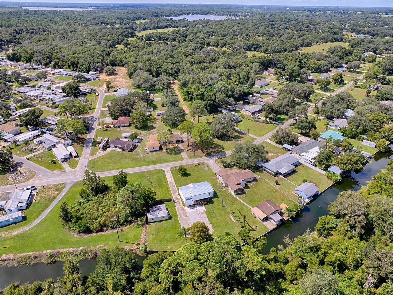 5417 EAGLES NEST ROAD — photo 46